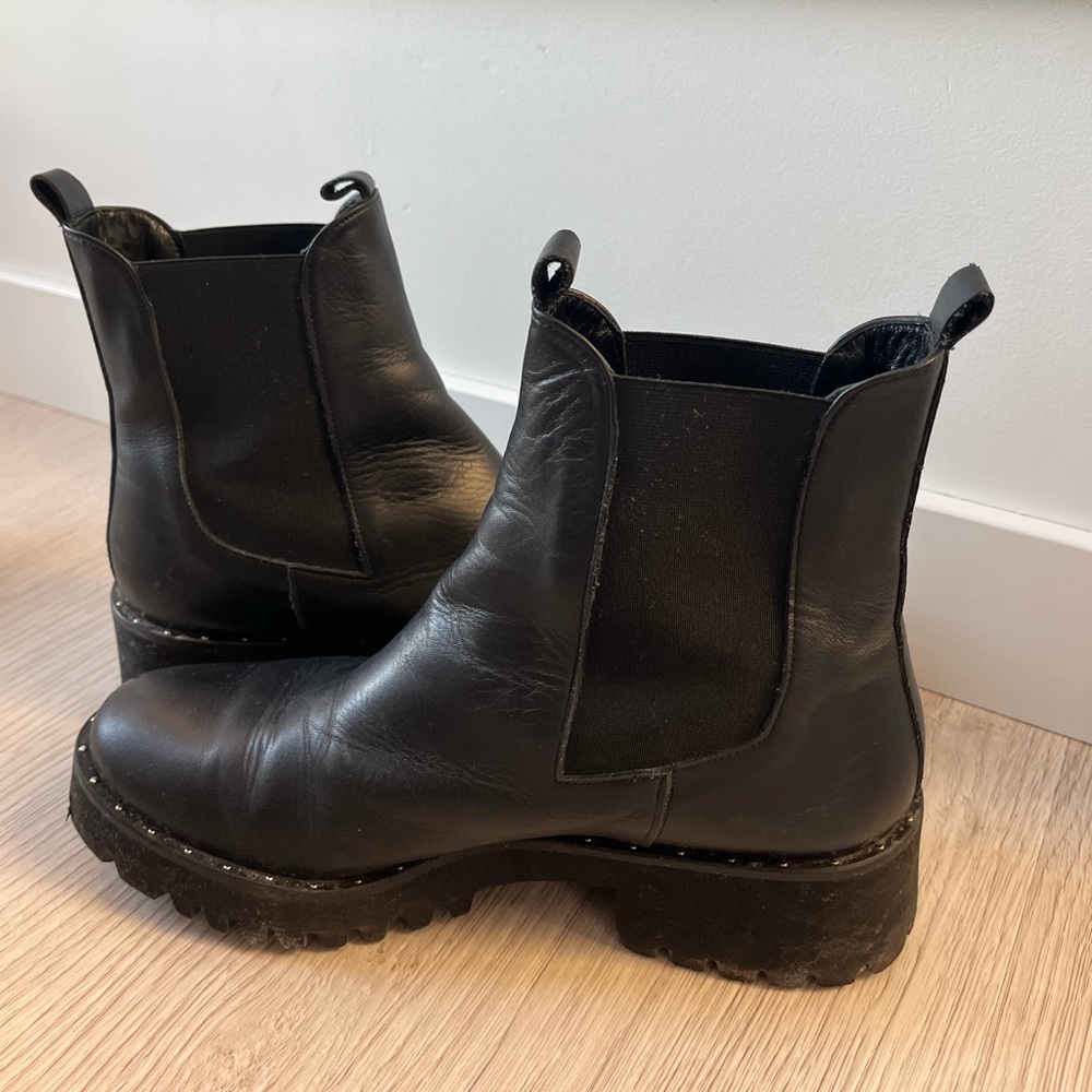 Freda Salvador Rain Resistant Chelsea Boots